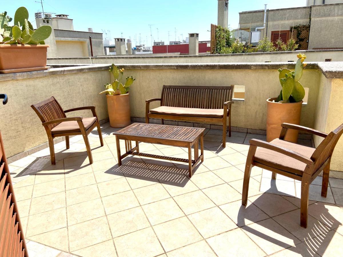 Attico Rudiae Lägenhet Lecce Exteriör bild